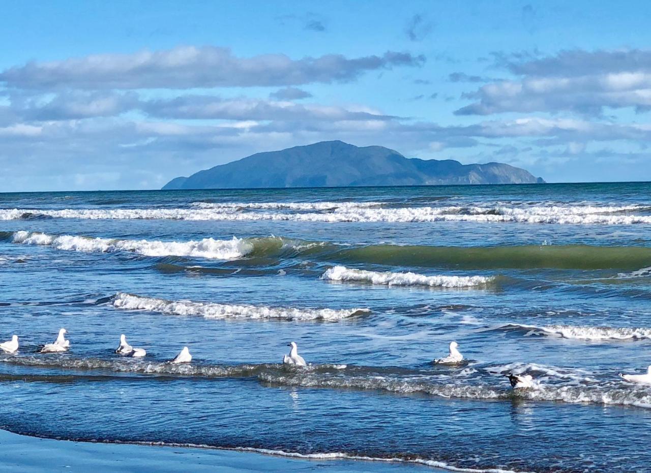 Otaki Beachfront Getaway 외부 사진