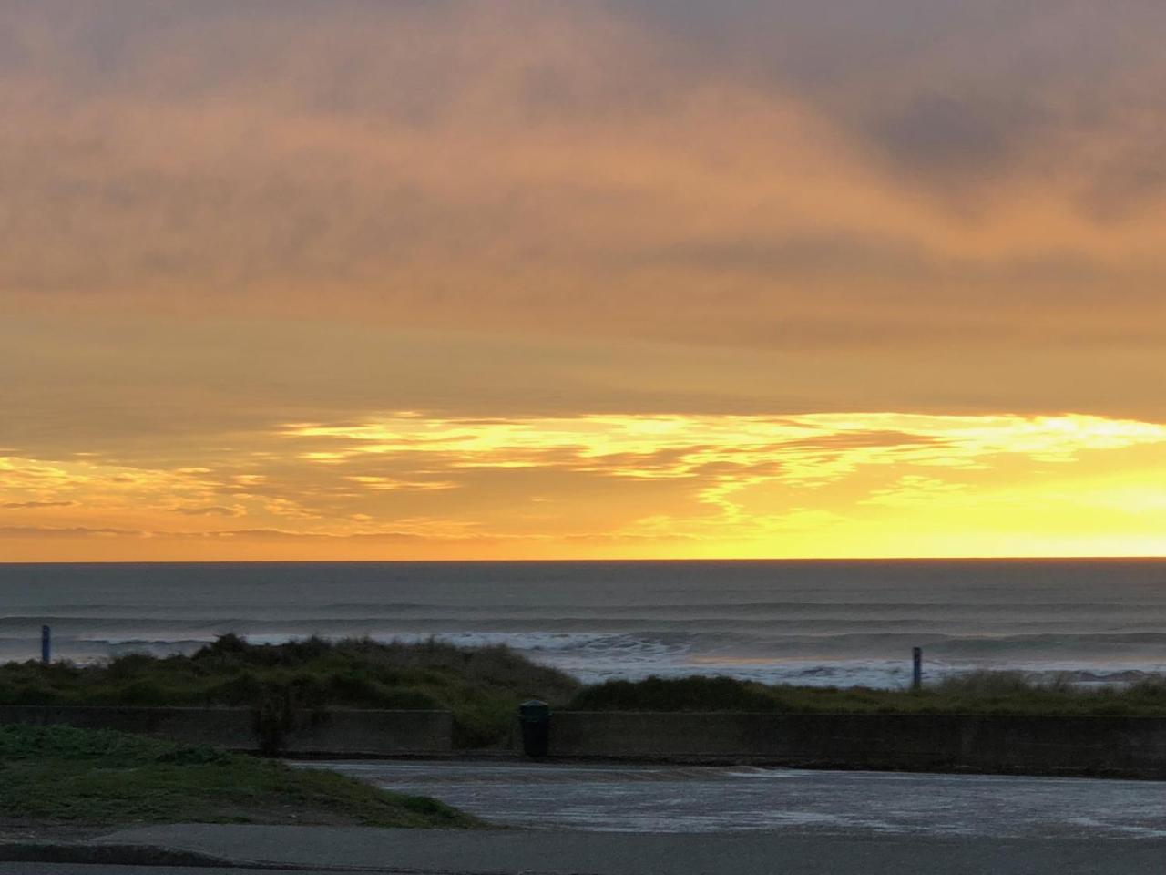 Otaki Beachfront Getaway 외부 사진